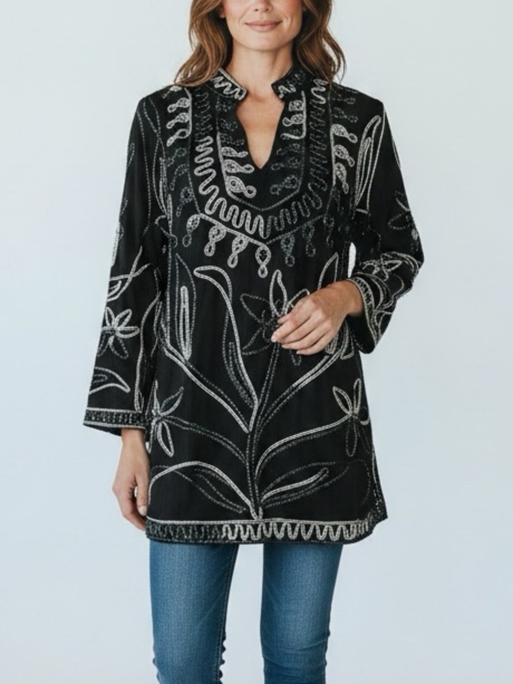 Lauren Michelle V-neck Top Size L